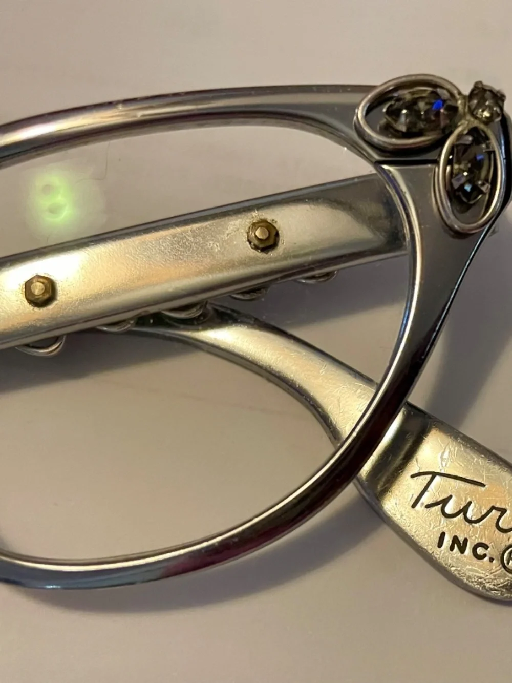 N/A vintage tura